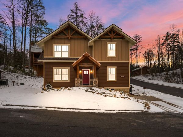 1104 Anastasia Way , Gatlinburg, TN 37738