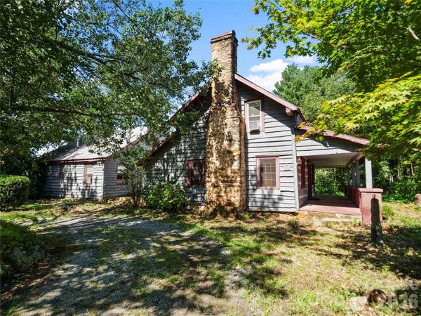 2125 Whiteside Road, Mill Spring, NC 28756