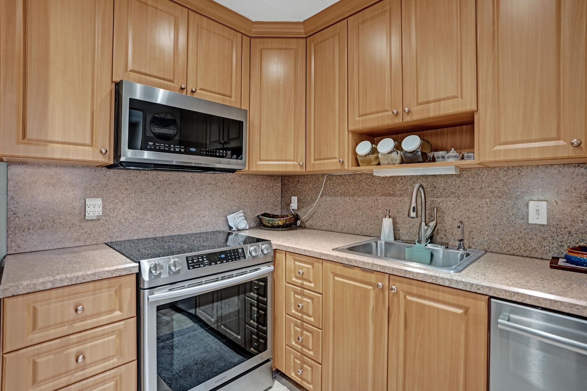 338 Seville O, Delray Beach, FL 33446 Photo