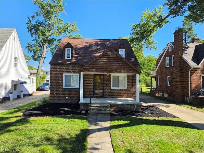 781 E 236th Street , Euclid, OH 44123 Photo 2