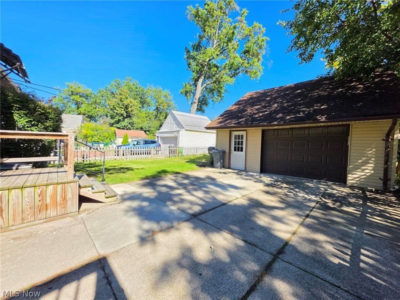 781 E 236th Street , Euclid, OH 44123 Photo 4