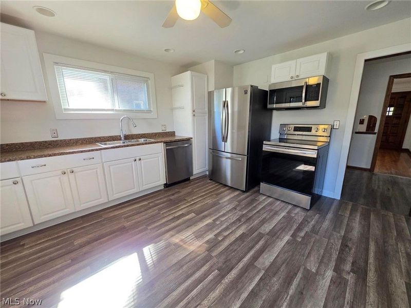 781 E 236th Street , Euclid, OH 44123 Photo 8