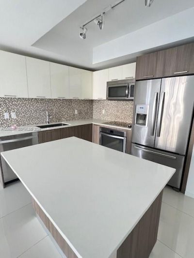 5252 NW 85th Ave , Unit 1009, Doral, FL 33166 Photo
