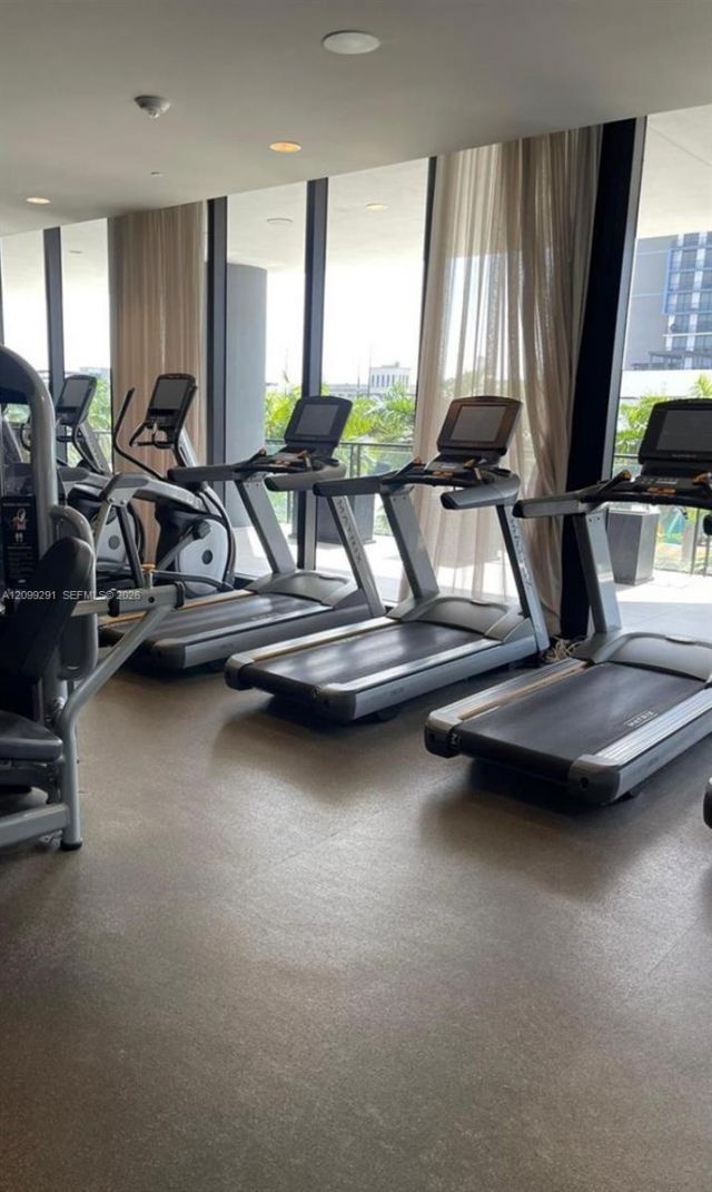 5252 NW 85th Ave , Unit 1009, Doral, FL 33166 Photo