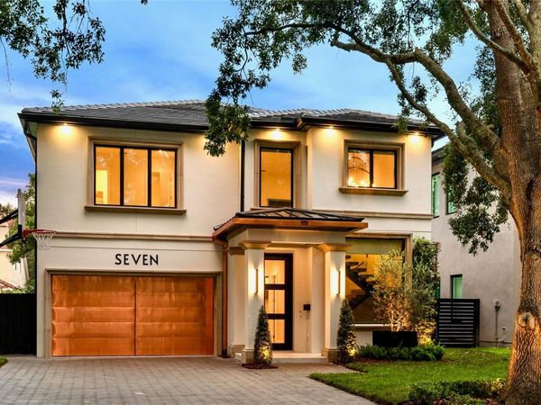 7 W NEW HAMPSHIRE STREET , ORLANDO, FL 32804