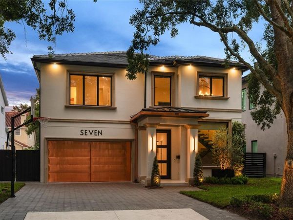 7 W NEW HAMPSHIRE STREET , ORLANDO, FL 32804