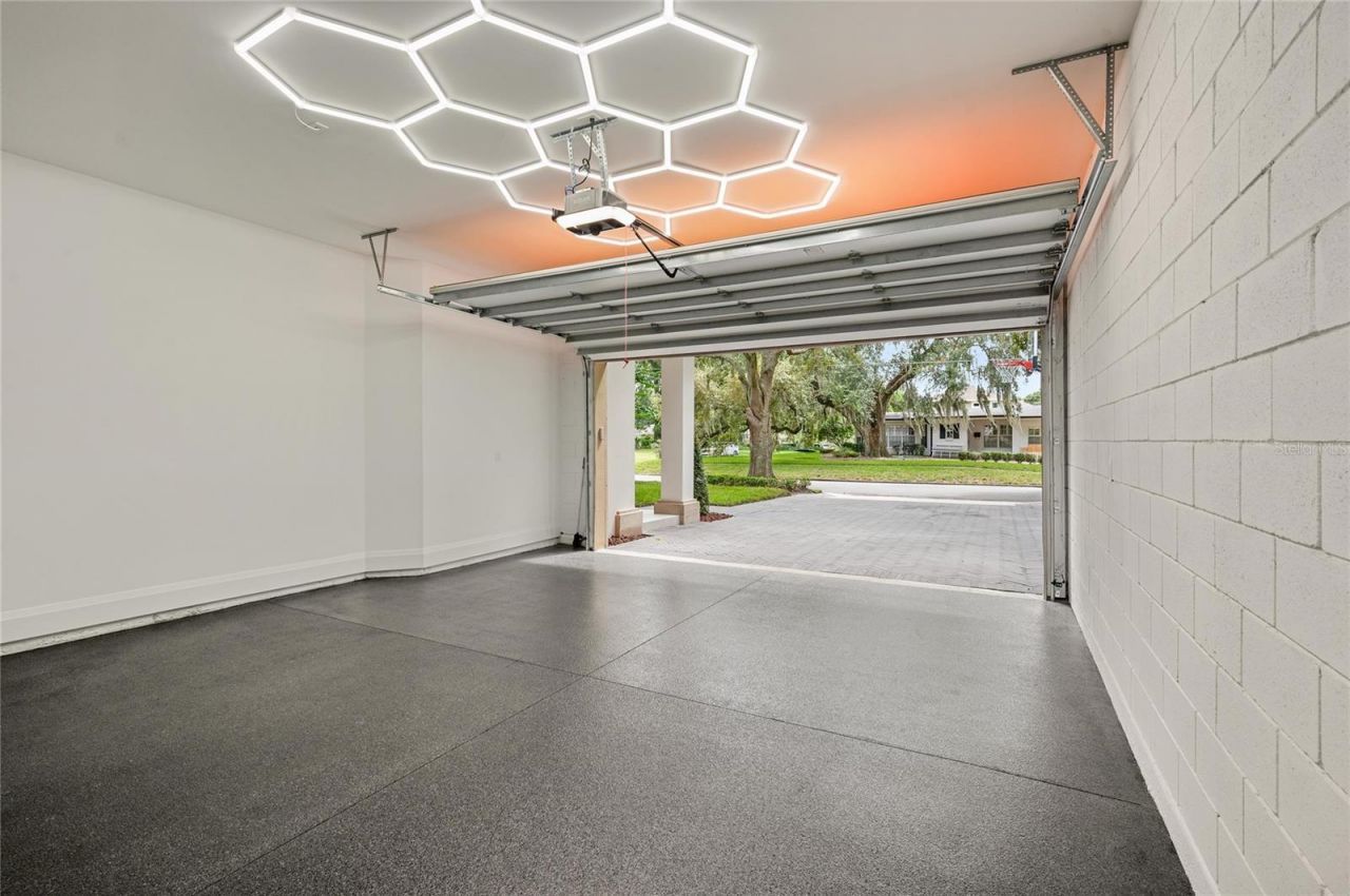 7 W New Hampshire Street, Orlando, FL 32804 Photo