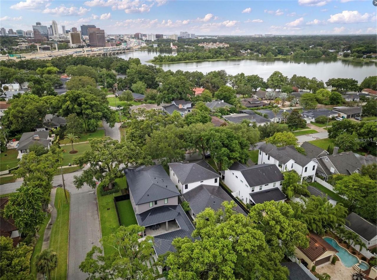 7 W New Hampshire Street, Orlando, FL 32804 Photo