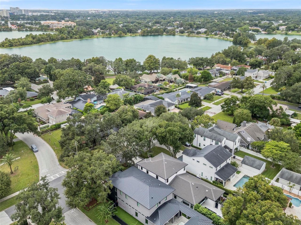 7 W New Hampshire Street, Orlando, FL 32804 Photo