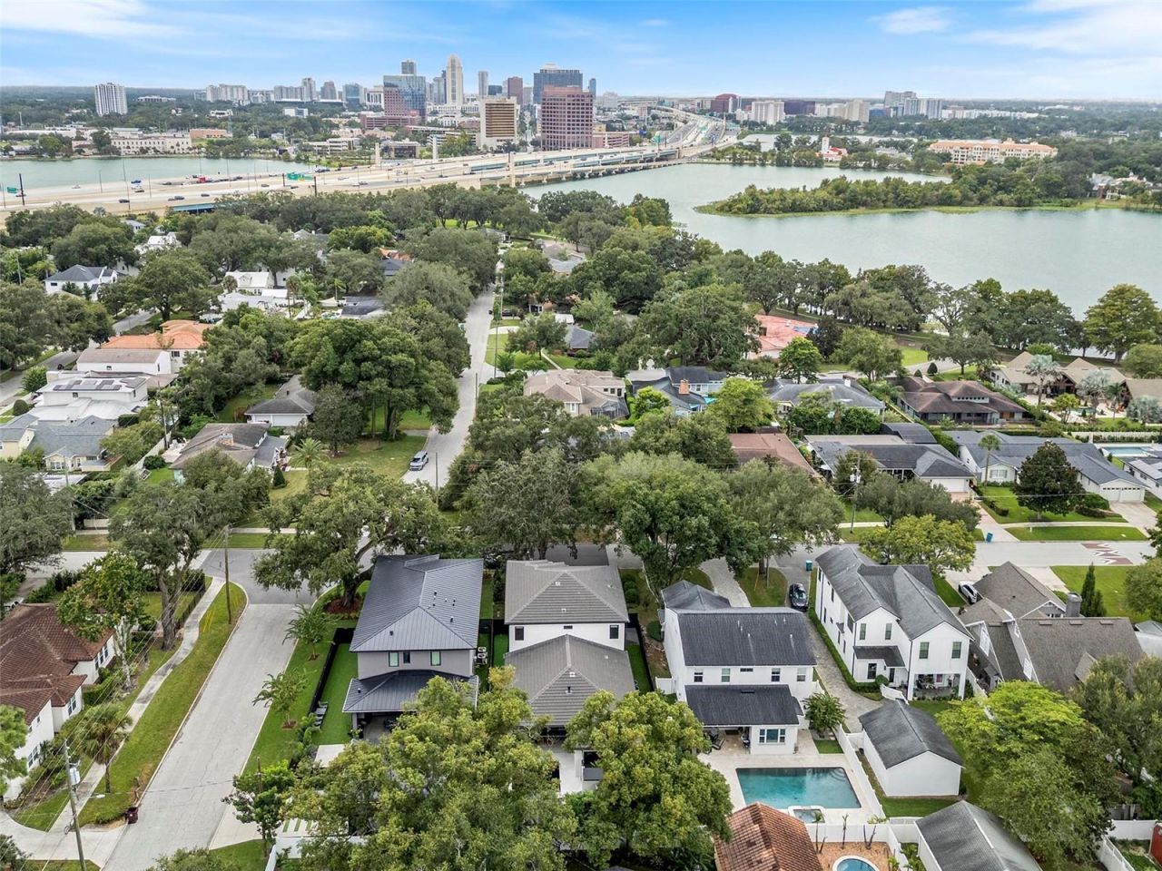 7 W New Hampshire Street, Orlando, FL 32804 Photo
