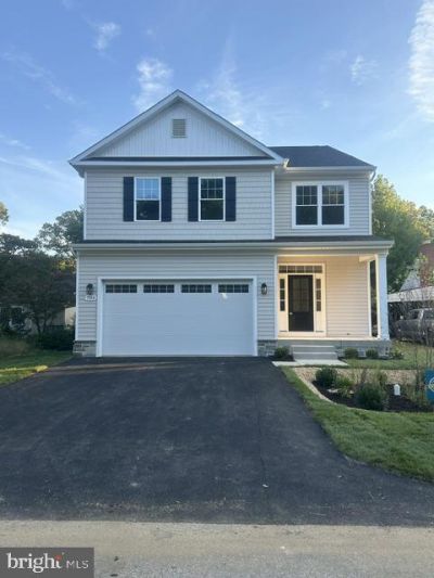 704 OAK GROVE CIRCLE , SEVERNA PARK, MD 21146