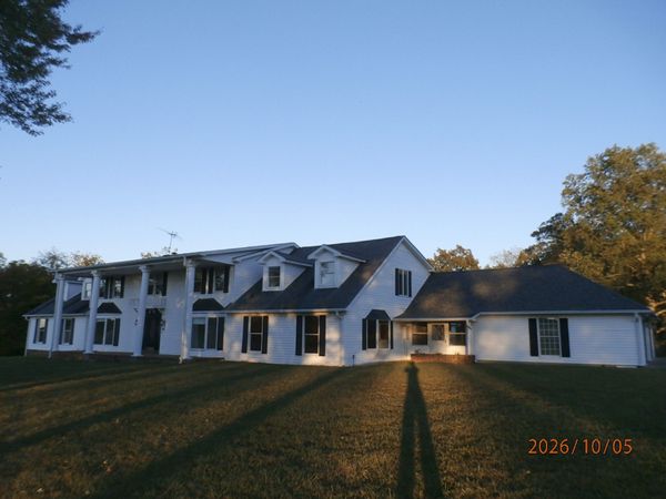 5300 31W hwy , Portland, TN 37148