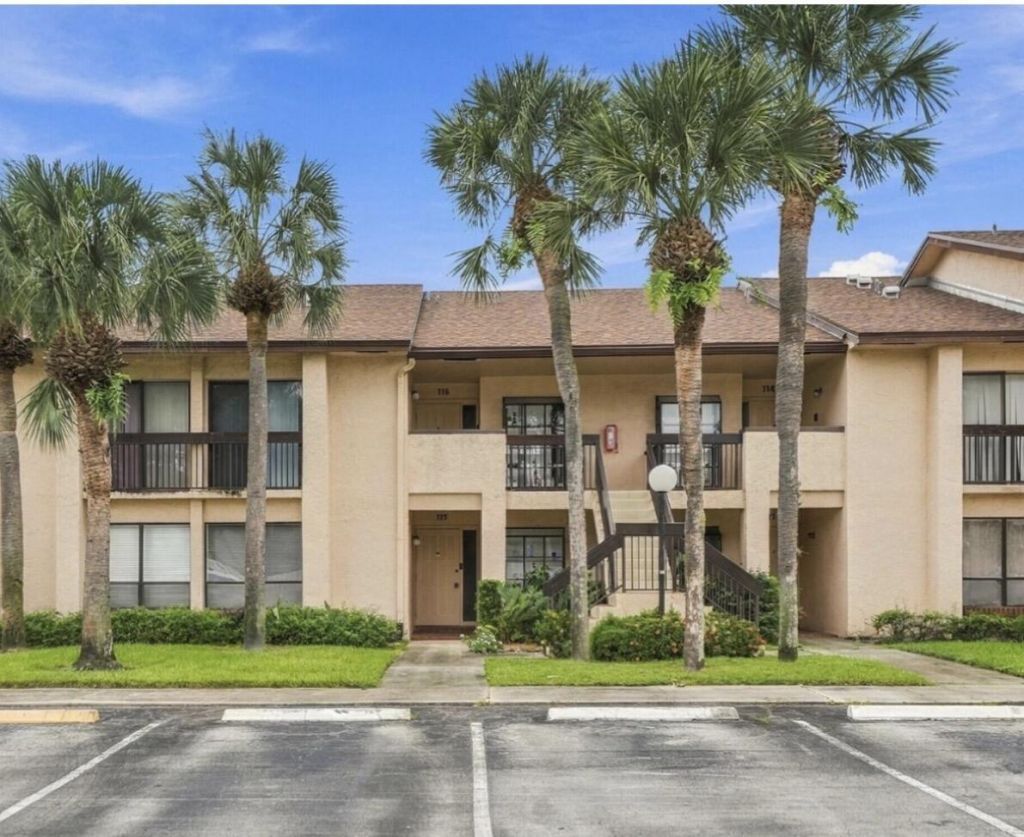 2363 SW 15th Street, Unit 83, Deerfield Beach, FL 33442 Main Photo
