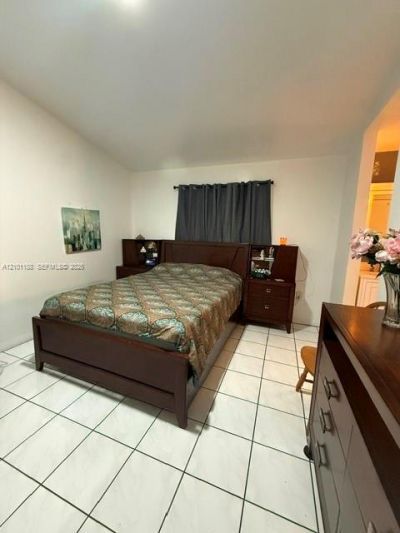 6968 W 24th Ct , Hialeah, FL 33016 Photo