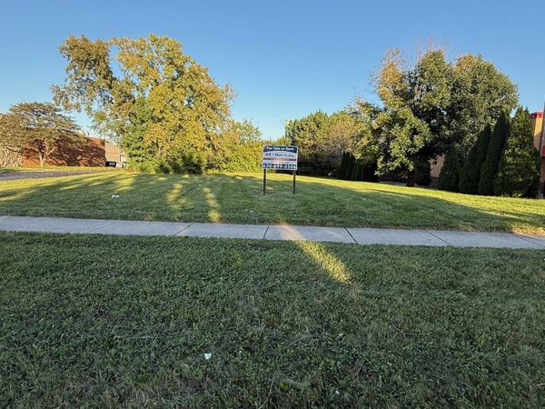 4671 old tavern Road , Lisle, IL 60532