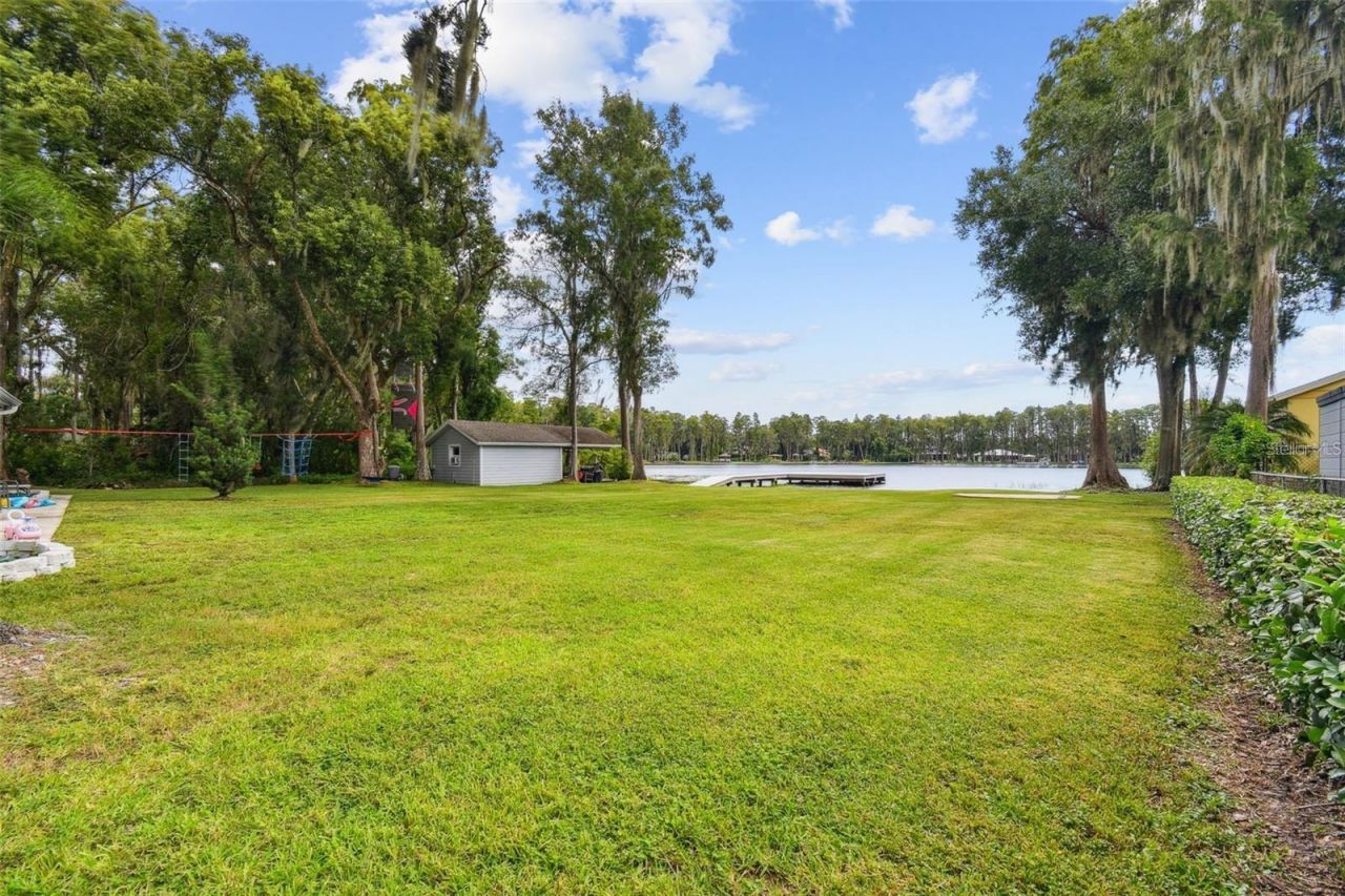 17018 Dennis Road, Lutz, FL 33558 Photo