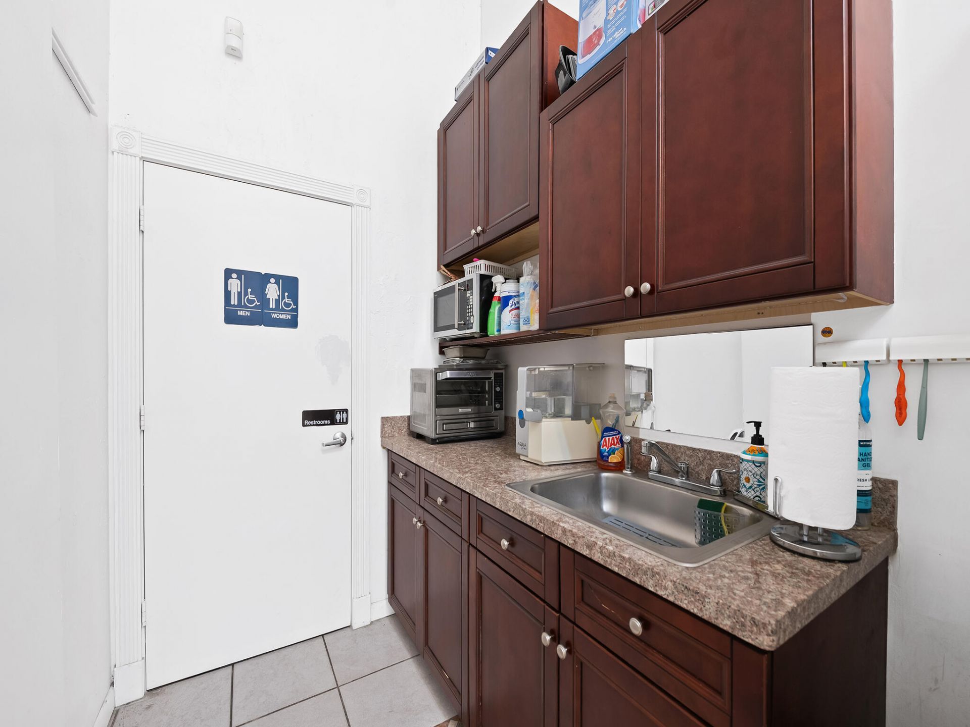 336 S Powerline Road, Unit 336 & 342, Deerfield Beach, FL 33443 Photo