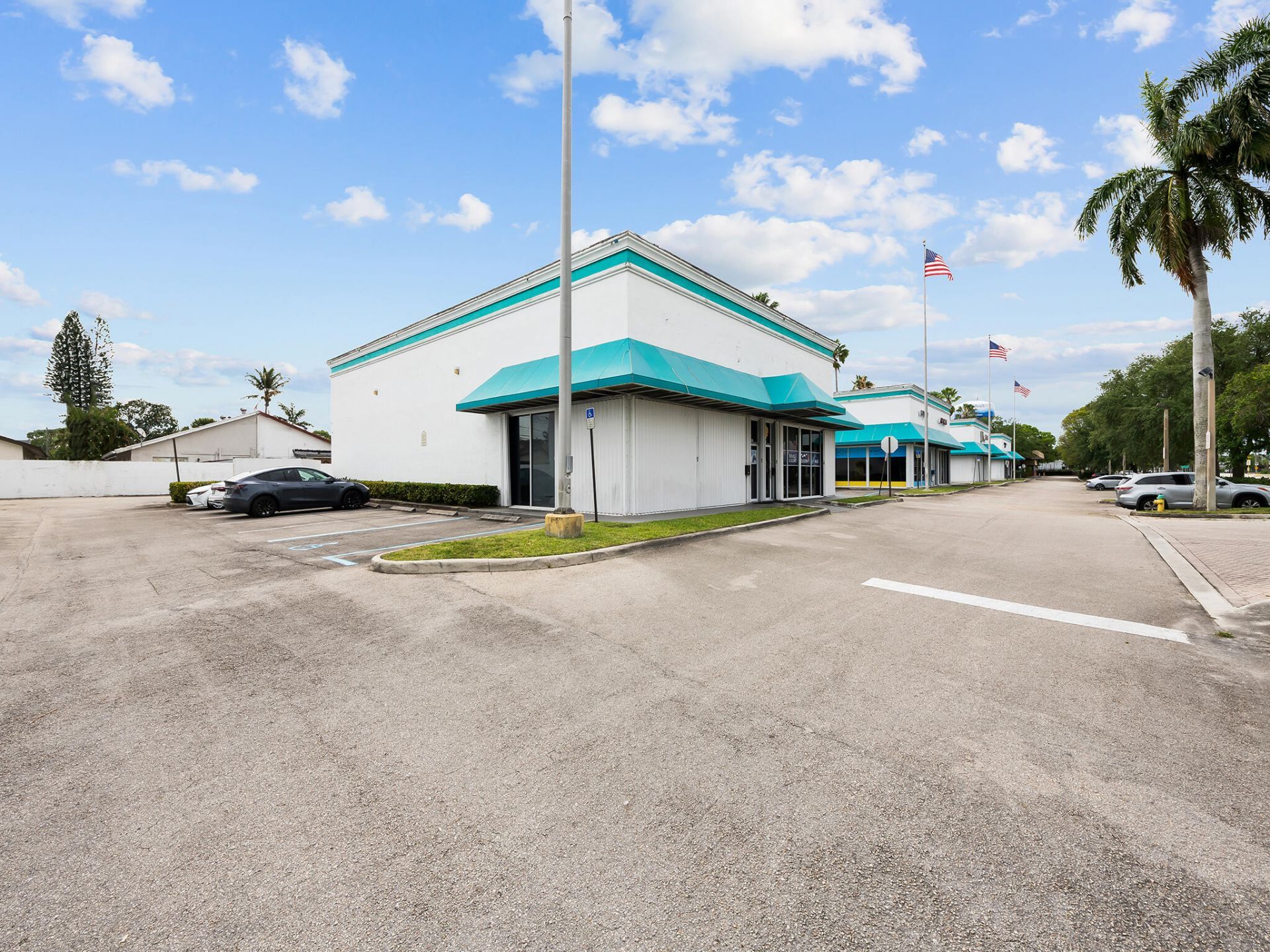 336 S Powerline Road, Unit 336 & 342, Deerfield Beach, FL 33443 Photo
