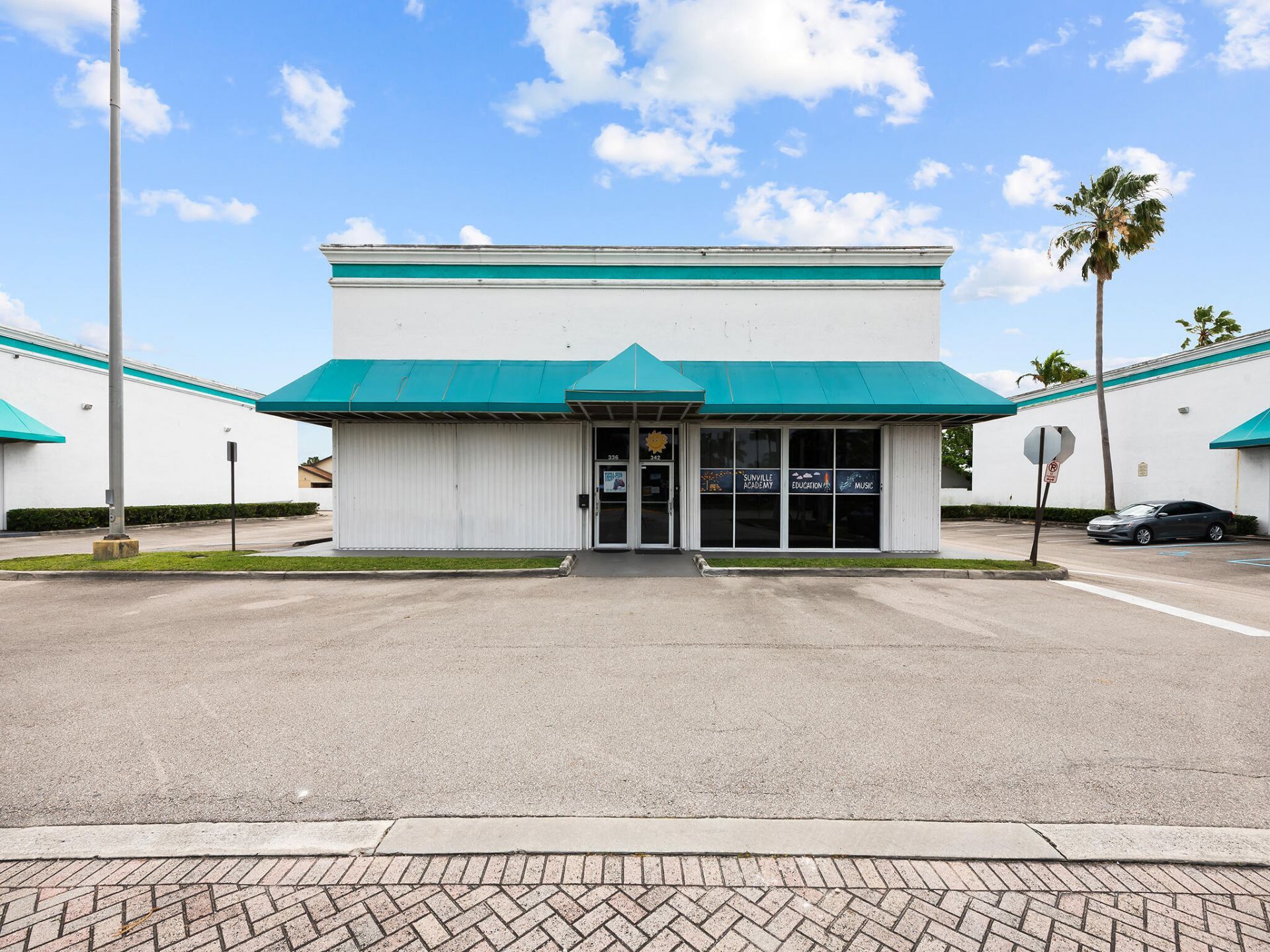 336 S Powerline Road, Unit 336 & 342, Deerfield Beach, FL 33443 Photo