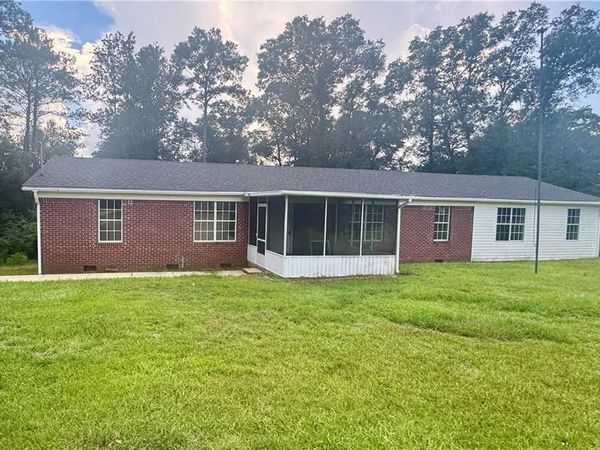 185 Sullivan Lane, Wagarville, AL 36585