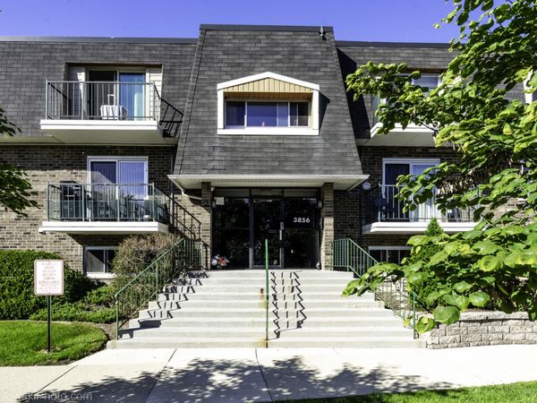 3856 S Parkway Drive , Unit 3B, Northbrook, IL 60062