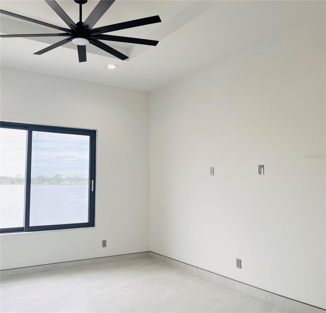 2115 N Halifax Avenue, Daytona Beach, FL 32118 Photo