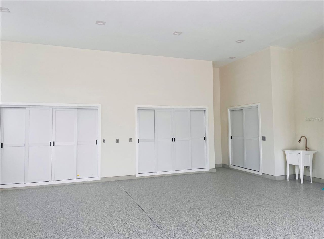 2115 N Halifax Avenue, Daytona Beach, FL 32118 Photo