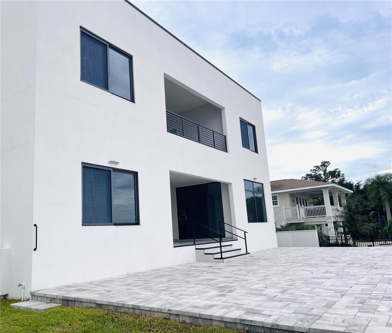 2115 N Halifax Avenue, Daytona Beach, FL 32118 Photo