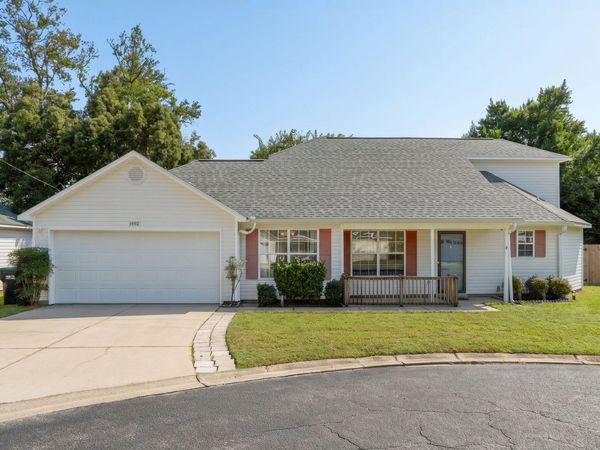 950 Pacific Silver Court, Fort Walton Beach, FL 32547