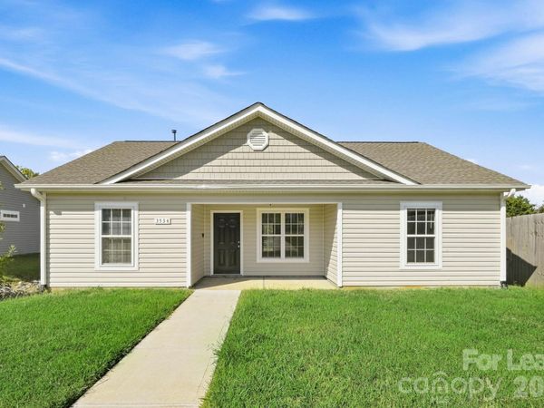 3534 Johnston Oehler Road , Charlotte, NC 28269