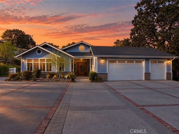 5940 El Pomar, Templeton, CA 93465
