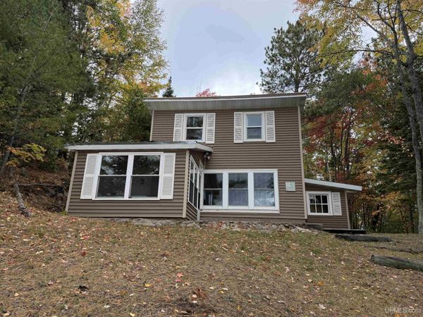 195 E Sand Lake Road, Onota Twp, MI 49822