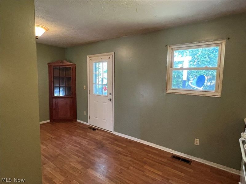 1411 E 27th Street, Ashtabula, OH 44004 Photo 9