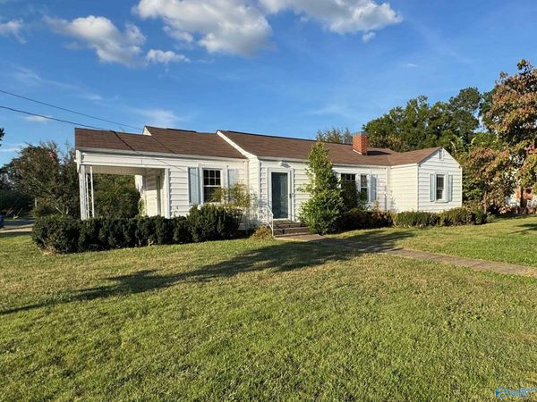 315 Nixon Street, Albertville, AL 35950