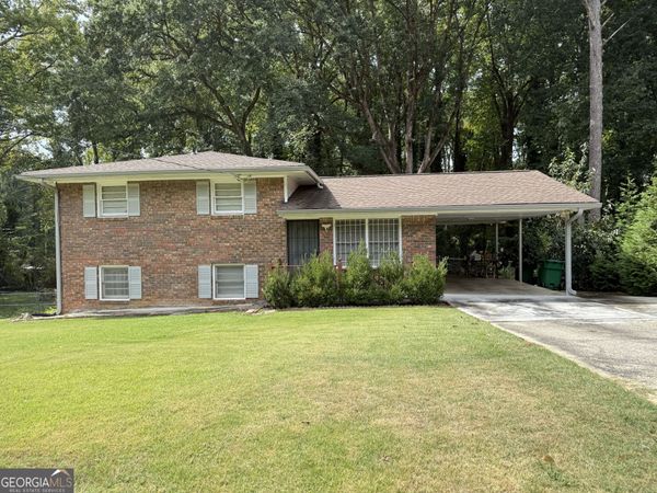 5941 Pinecreek Road, Forest Park, GA 30297