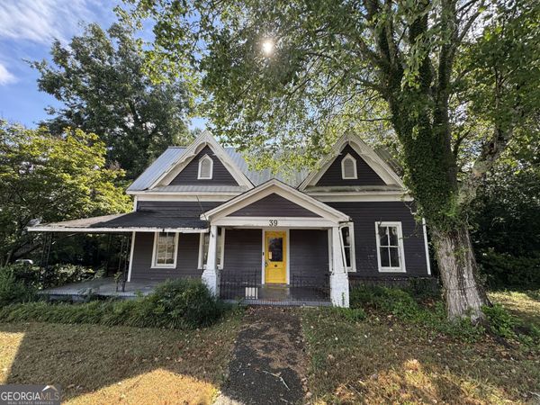 39 W Main Street, Hampton, GA 30228