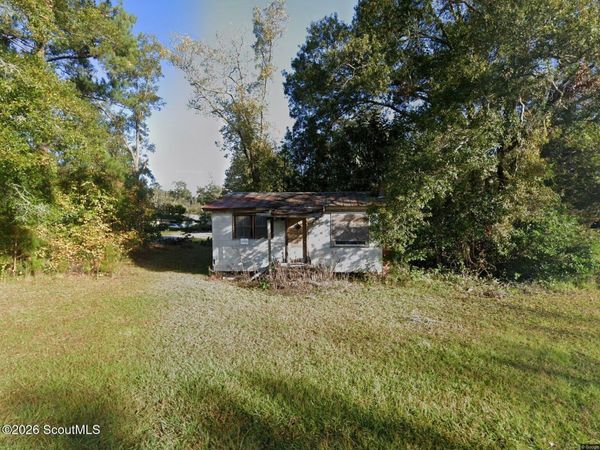 866 Allen Avenue , Blackshear, GA 31516