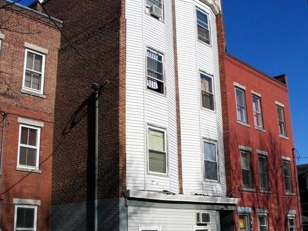109 Garden St, Unit 2, Lawrence, MA 01841