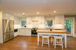 247 Riverland Drive photo 4