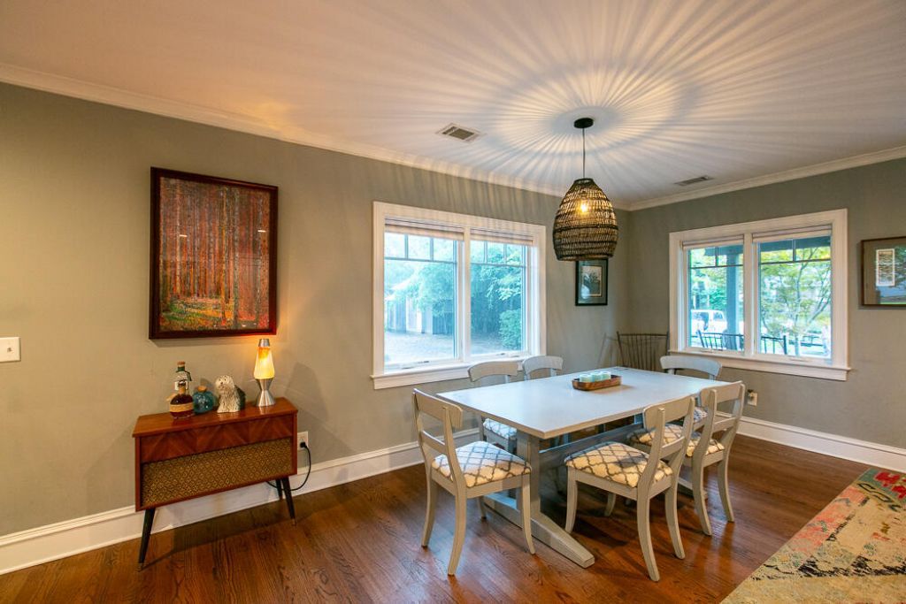247 Riverland Drive Photo 4