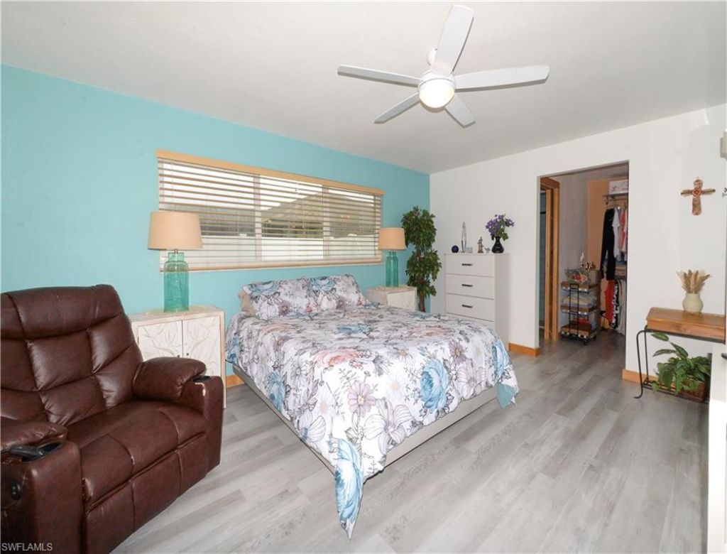 3820 SE 10th Pl, Cape Coral, FL 33904 Photo