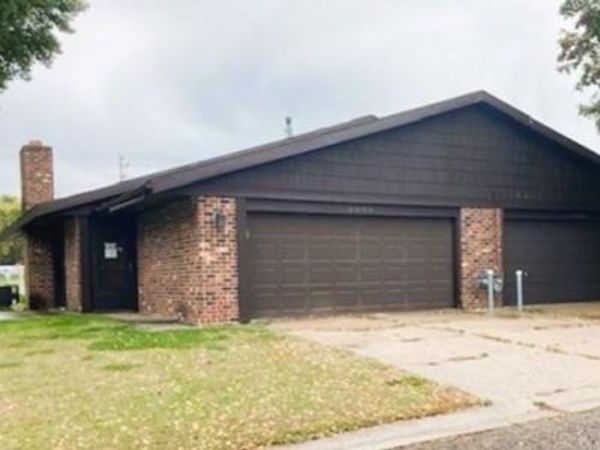 3009 1st Avenue NW, Willmar, MN 56201