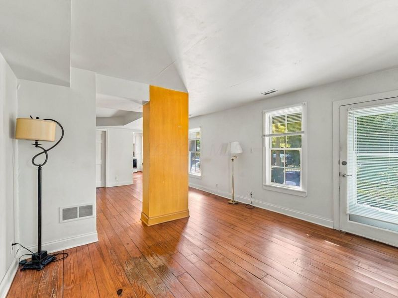 1017 Hunter Avenue, Columbus, OH 43201 Photo 21