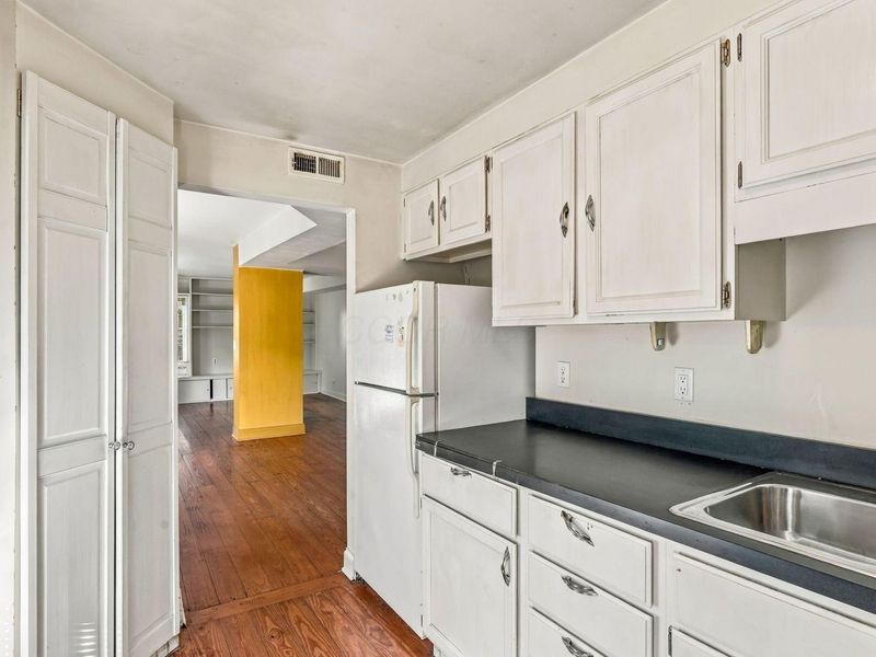 1017 Hunter Avenue, Columbus, OH 43201 Photo 26