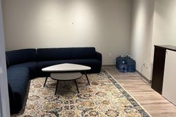 211 King Street  photo 4