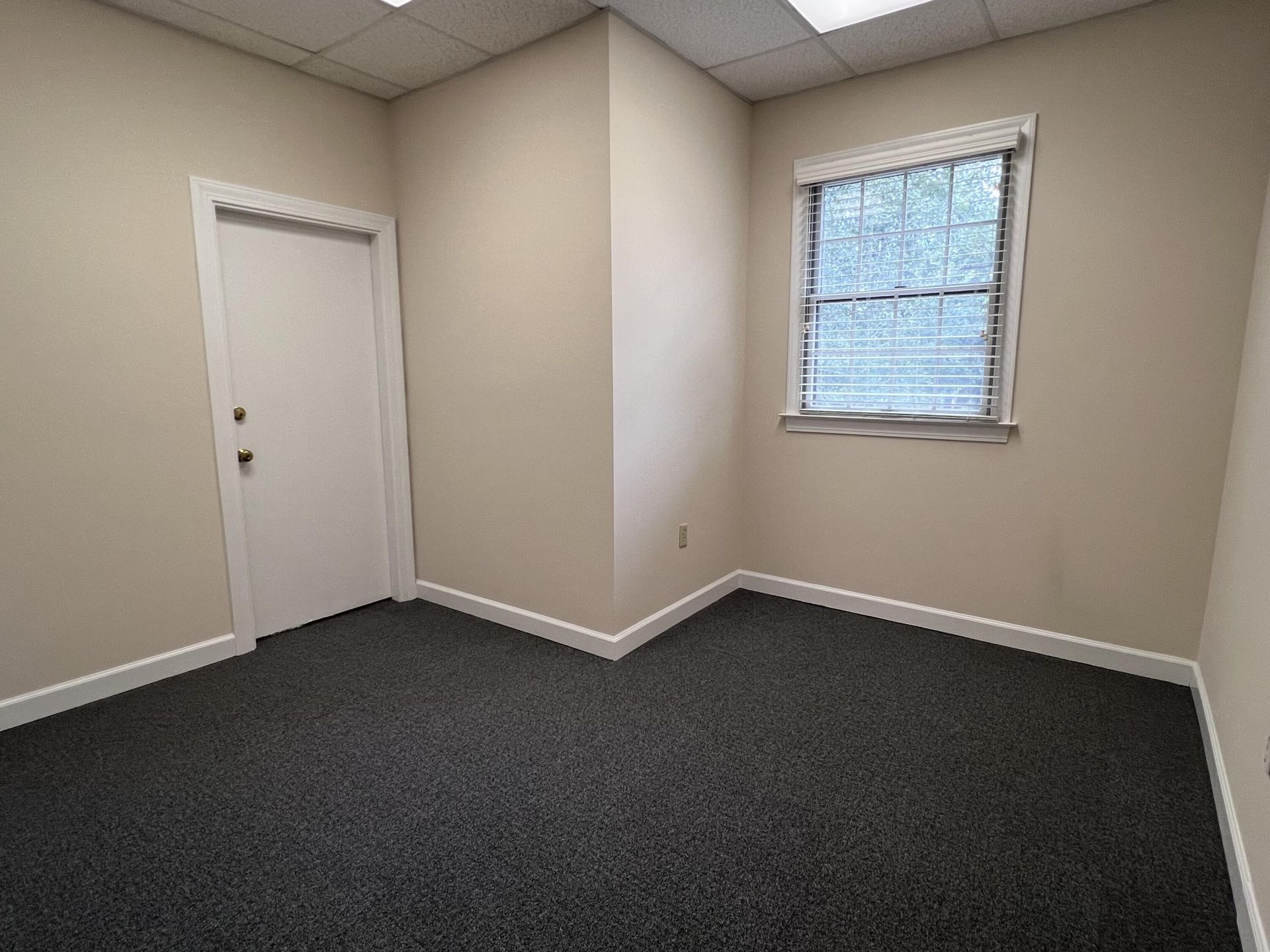 845 Lowcountry Boulevard  Photo 4