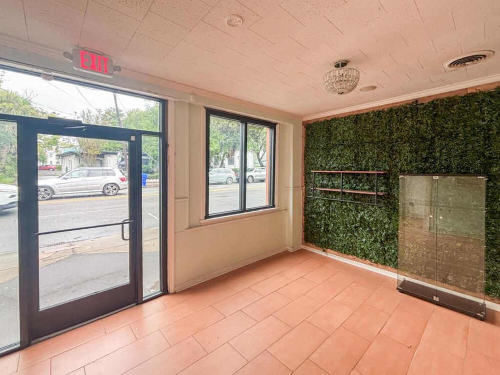 223 Calhoun Street  Photo 15