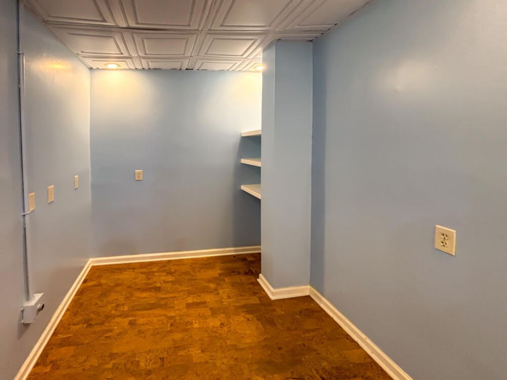 223 Calhoun Street  Photo 5