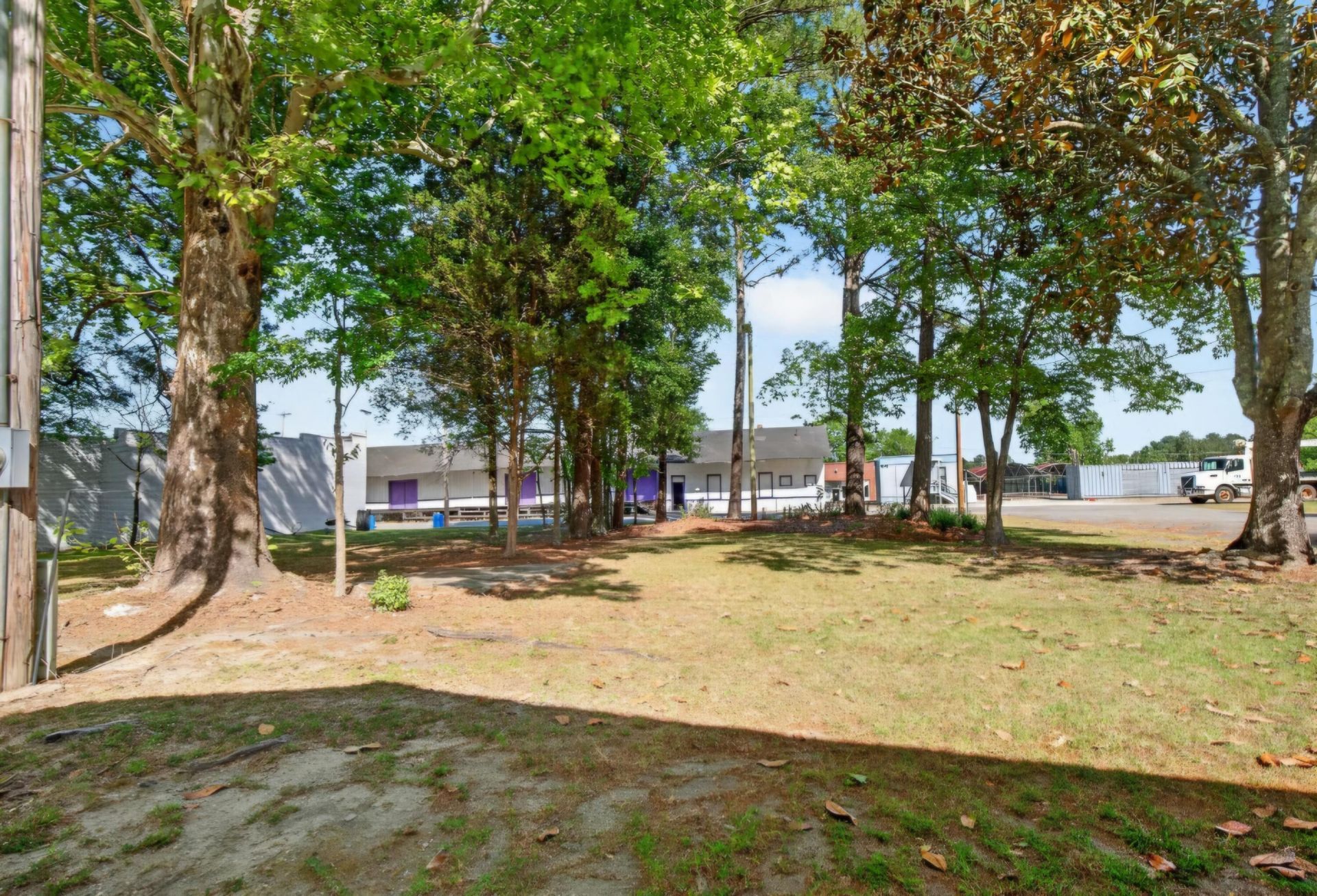 111 Welch Street  Photo 14