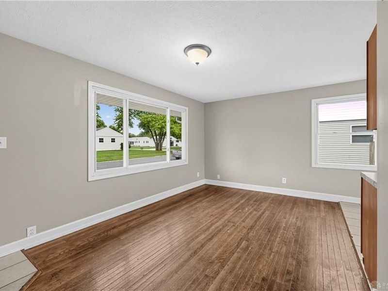 5254 Ferngrove Drive, Riverside, OH 45432 Photo 10